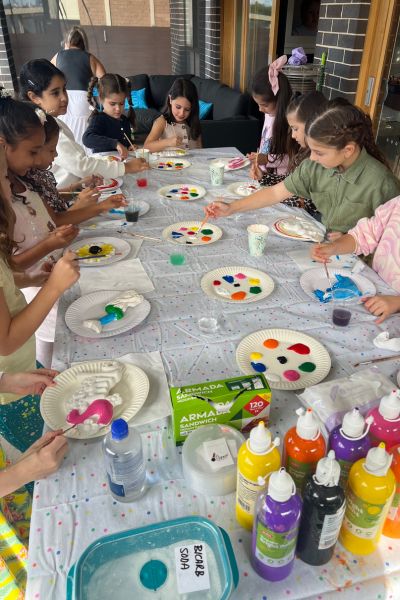 Plaster Painting Party (4) Plaster Painting Party