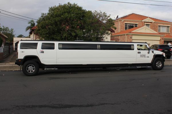 White Hummer Disco Party White Hummer Disco Party