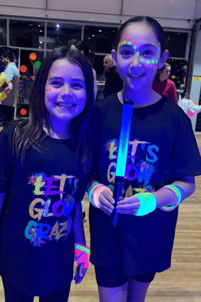 school glow disco